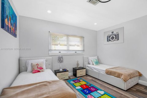 Casa en venta en Fort Lauderdale, Florida, 4 dormitorios, 213.3 m2 № 2053499 - foto 20