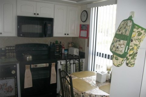 Condo in Clearwater, Florida, 2 bedrooms № 2213654 - photo 7