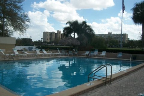 Condo in Clearwater, Florida, 2 bedrooms № 2213654 - photo 24