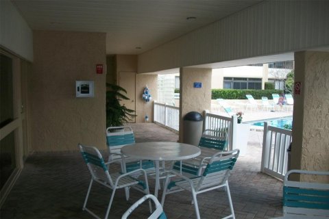 Condo in Clearwater, Florida, 2 bedrooms № 2213654 - photo 26