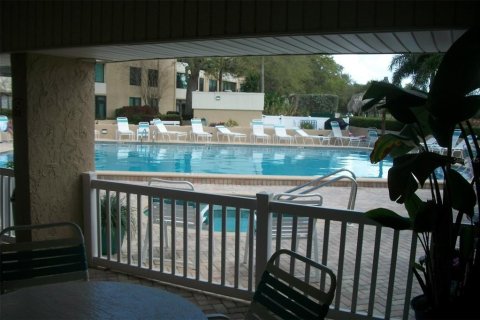 Condo in Clearwater, Florida, 2 bedrooms № 2213654 - photo 25