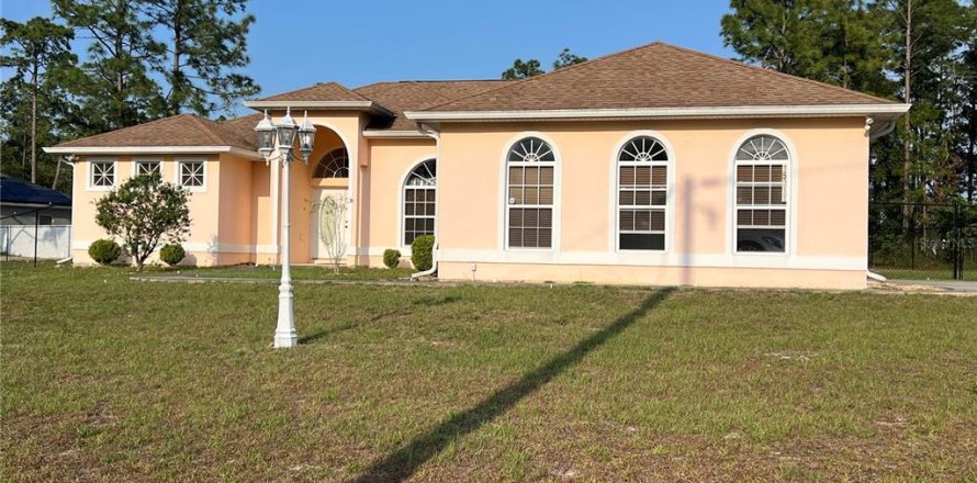 Casa en Ocala, Florida 4 dormitorios, 232.72 m2 № 1678030