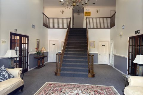 Immobilier commercial à louer à Port Charlotte, Floride: 571.72 m2 № 2097524 - photo 2