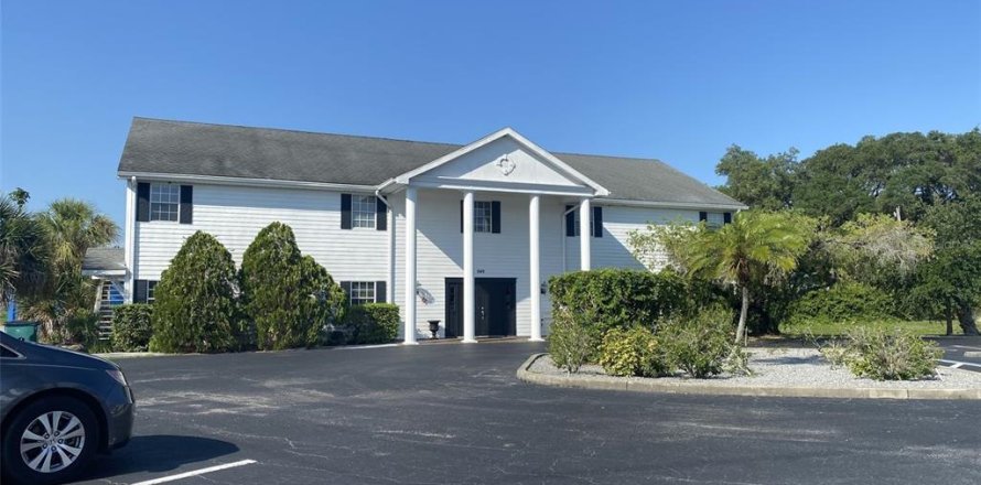 Immobilier commercial à Port Charlotte, Floride 571.72 m2 № 2097524