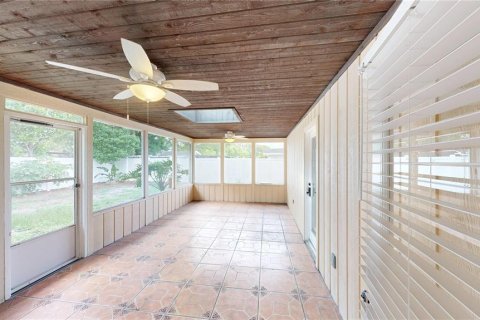 House in Orlando, Florida 3 bedrooms, 191.19 sq.m. № 1797144 - photo 30