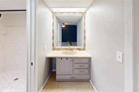 House in Orlando, Florida 3 bedrooms, 191.19 sq.m. № 1797144 - photo 8
