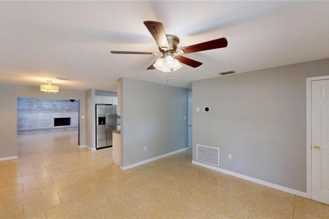 House in Orlando, Florida 3 bedrooms, 191.19 sq.m. № 1797144 - photo 16