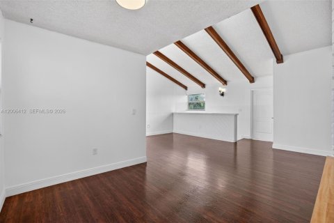 Condominio en venta en Miami, Florida, 3 dormitorios, 118.45 m2 № 2090772 - foto 12