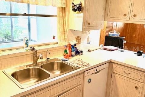 Villa ou maison à vendre à Largo, Floride: 4 chambres, 166.67 m2 № 1868988 - photo 16