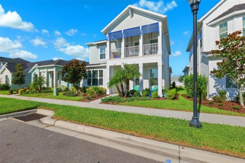 House in Wesley Chapel, Florida 4 bedrooms, 230.12 sq.m. № 1876093 - photo 3