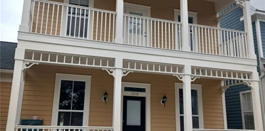 House in Celebration, Florida 4 bedrooms, 183.95 sq.m. № 2203705