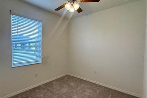 Снять в аренду виллу или дом в Лейкленд, Флорида 4 спальни, 157.56м2, № 2115268 - фото 17