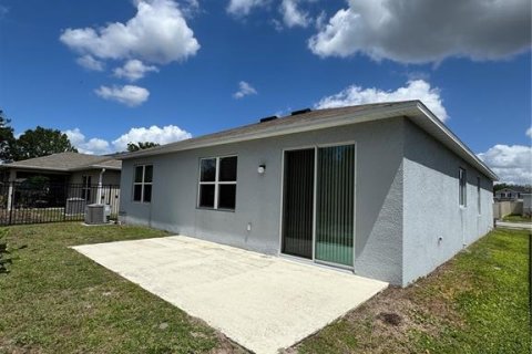Снять в аренду виллу или дом в Лейкленд, Флорида 4 спальни, 157.56м2, № 2115268 - фото 29