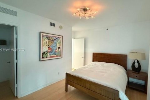 Condo in Fort Lauderdale, Florida, 2 bedrooms  № 1861345 - photo 15