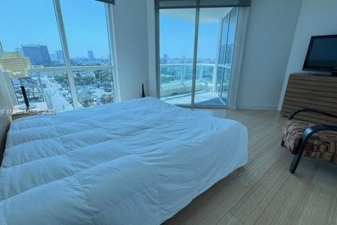 Condo in Fort Lauderdale, Florida, 2 bedrooms  № 1861345 - photo 27