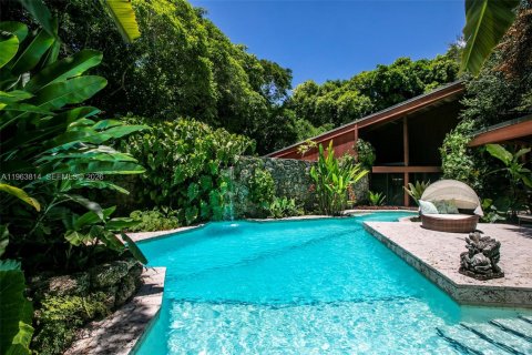 Villa ou maison à Miami, Floride 3 chambres, 476.4 m2 № 2026198