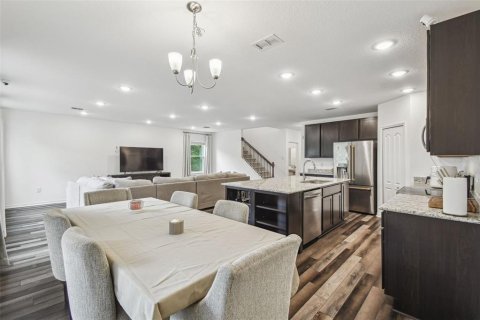 Casa en venta en Spring Hill, Florida, 5 dormitorios, 282.89 m2 № 1736454 - foto 6