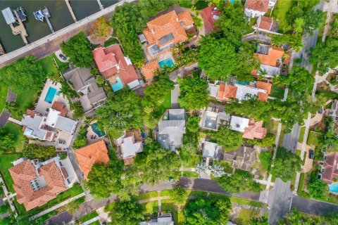 Terreno en venta en Saint Petersburg, Florida № 1857997 - foto 5