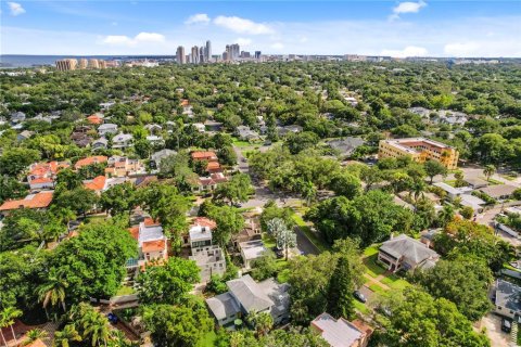 Terreno en venta en Saint Petersburg, Florida № 1857997 - foto 4