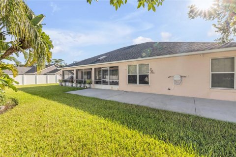 House in Port Orange, Florida 3 bedrooms, 185.62 sq.m. № 1886027 - photo 24