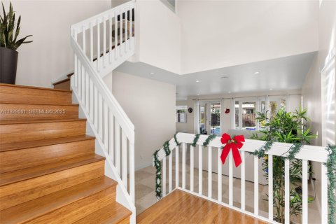 Купить виллу или дом в Пемброк-Пайнс, Флорида 3 спальни, 170.57м2, № 1988538 - фото 29