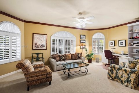 Casa en venta en Fort Lauderdale, Florida, 4 dormitorios, 442.49 m2 № 1940876 - foto 15