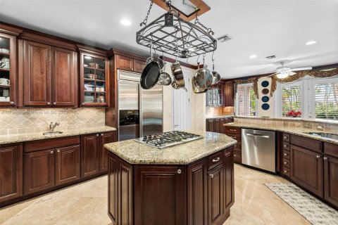 Casa en venta en Fort Lauderdale, Florida, 4 dormitorios, 442.49 m2 № 1940876 - foto 11