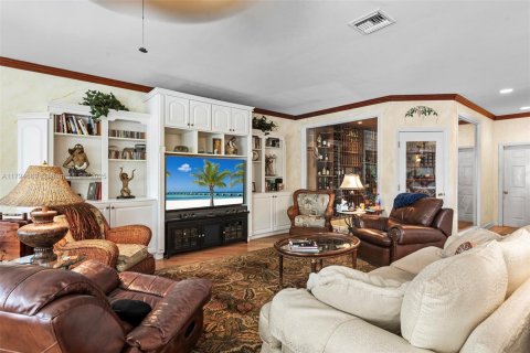 Casa en venta en Fort Lauderdale, Florida, 4 dormitorios, 442.49 m2 № 1940876 - foto 6