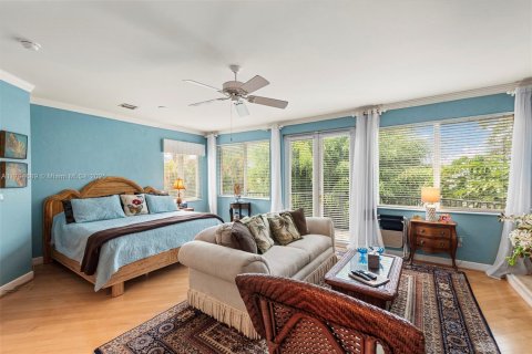 Casa en venta en Fort Lauderdale, Florida, 4 dormitorios, 442.49 m2 № 1940876 - foto 18