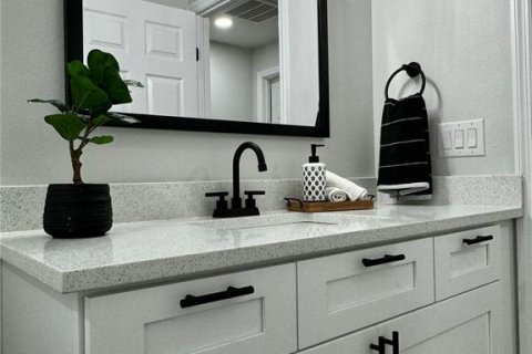 Casa en venta en Seminole, Florida, 4 dormitorios, 127.46 m2 № 1552994 - foto 20