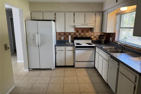 Casa en venta en Dunedin, Florida, 2 dormitorios, 92.81 m2 № 2107128 - foto 6