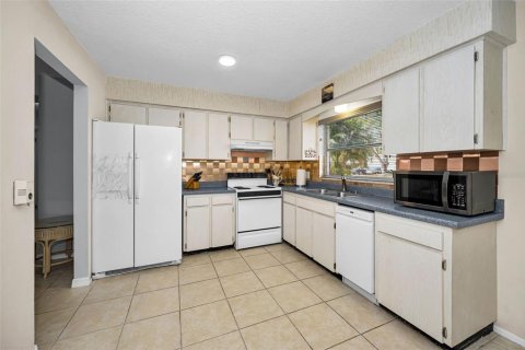 Casa en venta en Dunedin, Florida, 2 dormitorios, 92.81 m2 № 2107128 - foto 7