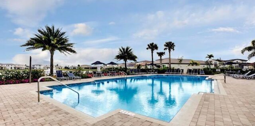 Townhouse in Lake Worth, Florida 3 bedrooms, 158.68 sq.m. № 1182942