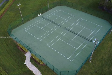 Touwnhouse à louer à Davie, Floride: 3 chambres, 153.1 m2 № 1967667 - photo 18