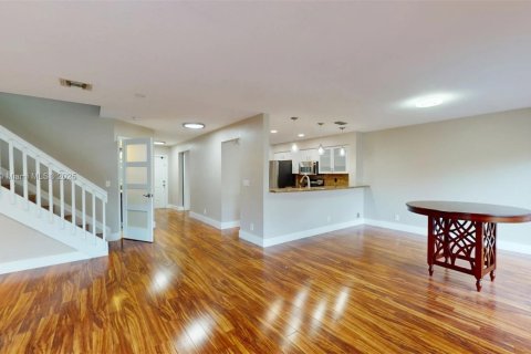 Touwnhouse à louer à Davie, Floride: 3 chambres, 153.1 m2 № 1967667 - photo 26