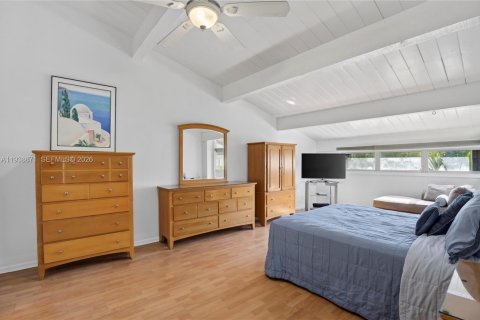 Adosado en venta en Miami, Florida, 3 dormitorios, 156.08 m2 № 1996704 - foto 10