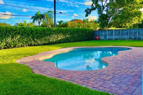 House in Boca Raton, Florida 2 bedrooms, 131.18 sq.m. № 2083828 - photo 21