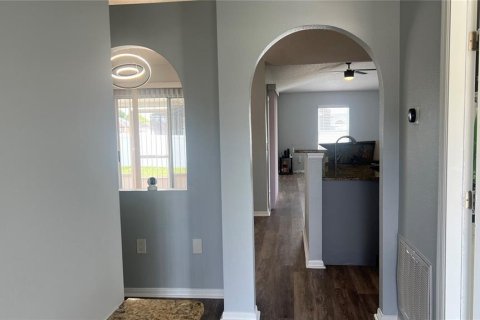 House in Kissimmee, Florida 4 bedrooms, 142.6 sq.m. № 2101320 - photo 21