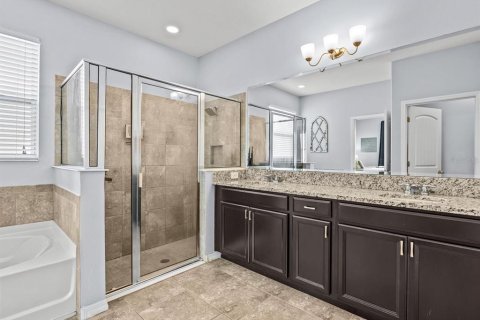 Casa en venta en Kissimmee, Florida, 4 dormitorios, 264.86 m2 № 1567205 - foto 25