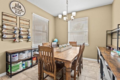 Casa en venta en Kissimmee, Florida, 4 dormitorios, 264.86 m2 № 1567205 - foto 18