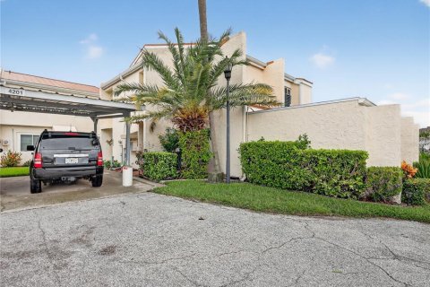Copropriété à vendre à Tampa, Floride: 2 chambres, 153.29 m2 № 1919889 - photo 11