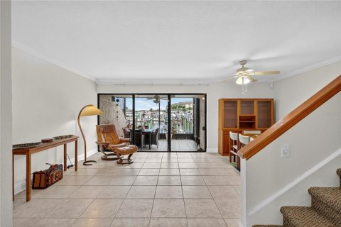 Copropriété à vendre à Tampa, Floride: 2 chambres, 153.29 m2 № 1919889 - photo 12