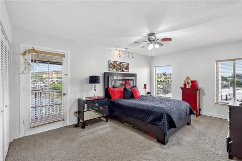 Copropriété à vendre à Tampa, Floride: 2 chambres, 153.29 m2 № 1919889 - photo 30