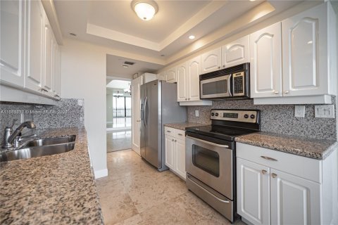 Condominio en venta en Aventura, Florida, 2 dormitorios, 144.93 m2 № 1868168 - foto 12