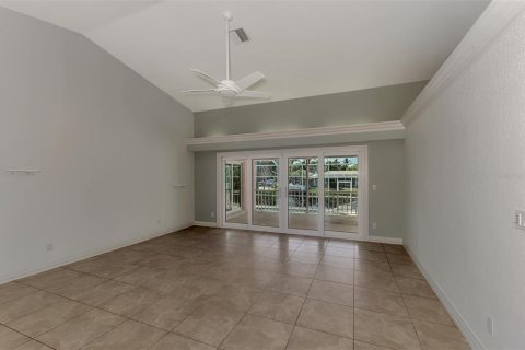 Casa en venta en Sarasota, Florida, 3 dormitorios, 234.3 m2 № 1829671 - foto 17
