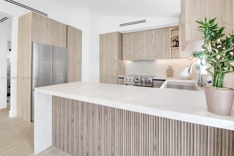 Villa ou maison à vendre à Miami, Floride: 3 chambres, 115.57 m2 № 2067745 - photo 8