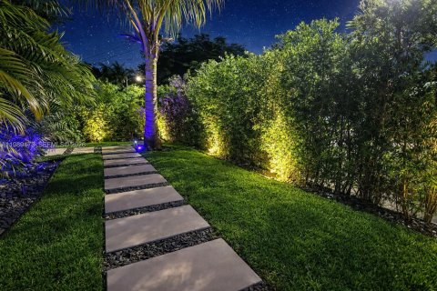 Villa ou maison à vendre à Miami, Floride: 3 chambres, 115.57 m2 № 2067745 - photo 14