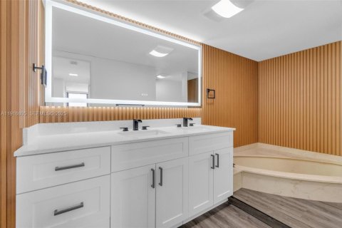 Copropriété à louer à South Palm Beach, Floride: 2 chambres, 143.16 m2 № 1976643 - photo 16