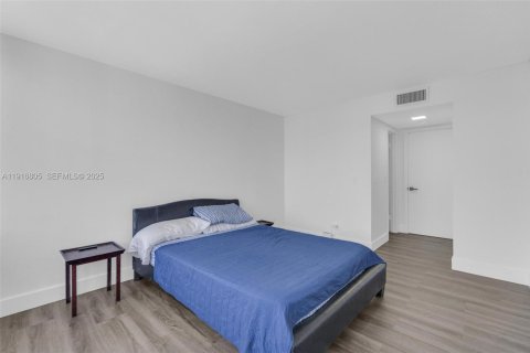 Copropriété à louer à South Palm Beach, Floride: 2 chambres, 143.16 m2 № 1976643 - photo 21