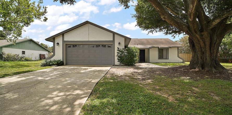 Casa en Montverde, Florida 3 dormitorios, 147.81 m2 № 1848119